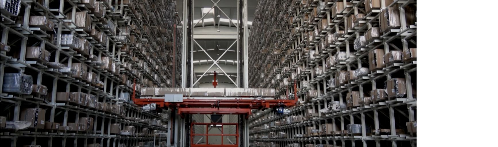 Automated storage system inside an aluminium extrusion plant