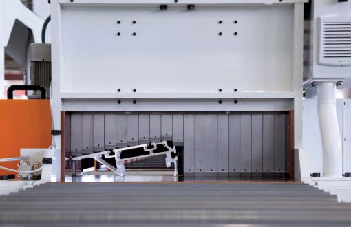 Off-line precision saw